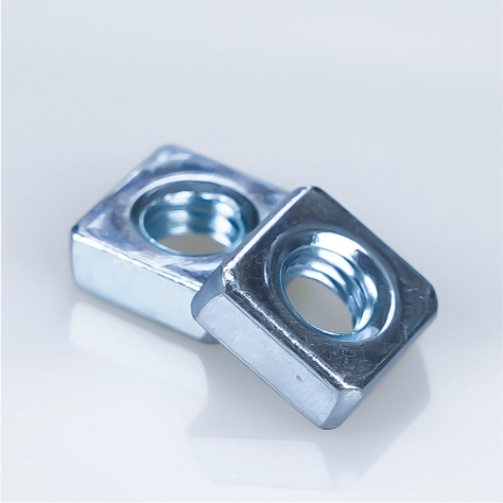 Square Nuts DIN 562